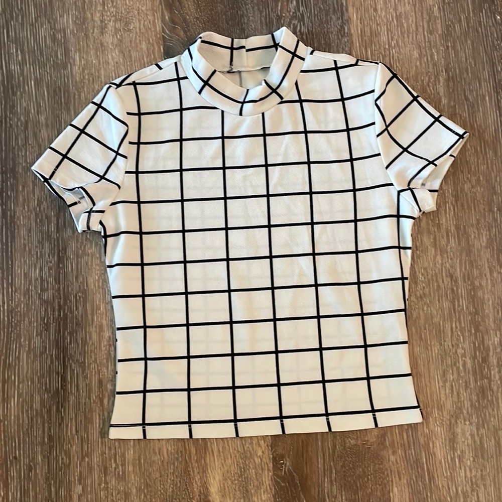 Textile crop top